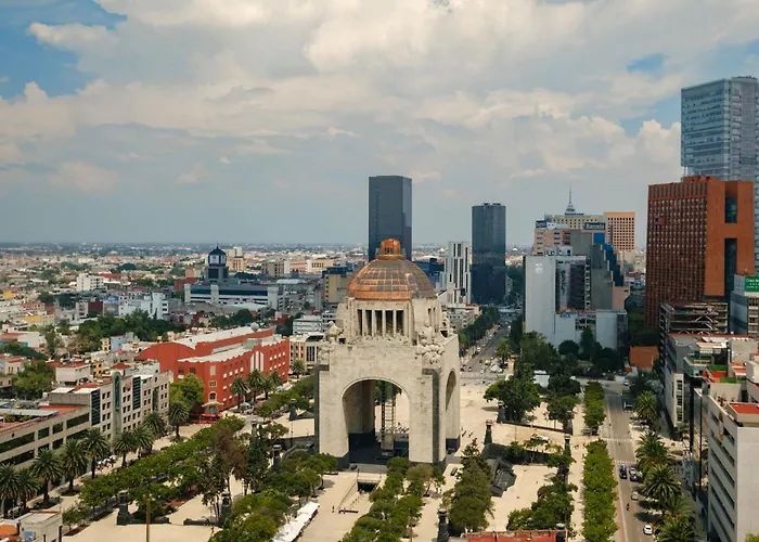 With Amazing View - Great Location - Pool * Cidade do México